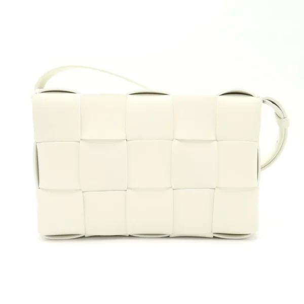 2101217896498 2 BOTTEGA VENETA Cassette Lambskin Shoulder Bag White