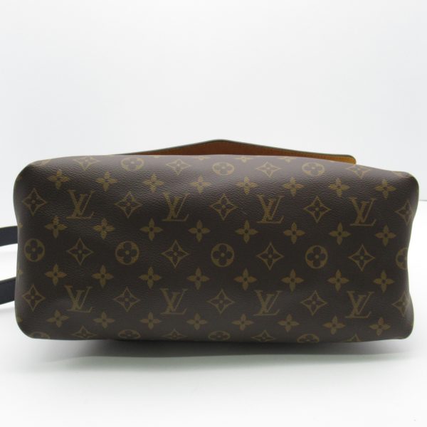 2101217918077 5 Louis Vuitton Beauvre MM Shoulder Bag PVC Coated Canvas Monogram Brown