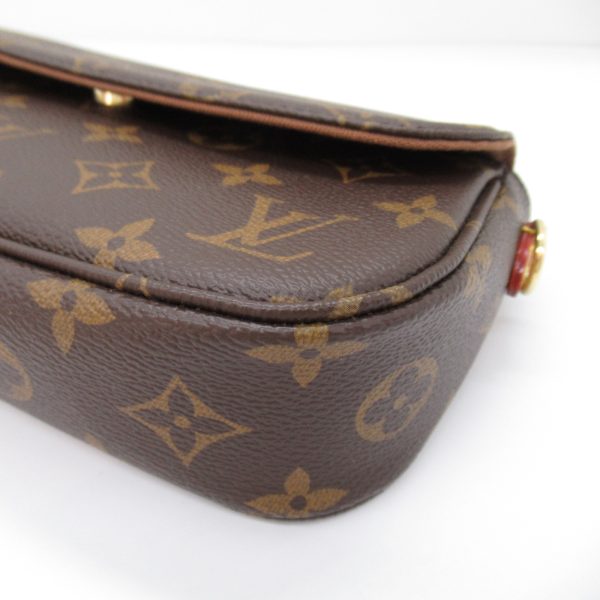 2104102254489 7 LOUIS VUITTON Womens Wallet on Chain Ivy Shoulder Bag PVC Coated Canvas Monogram Brown