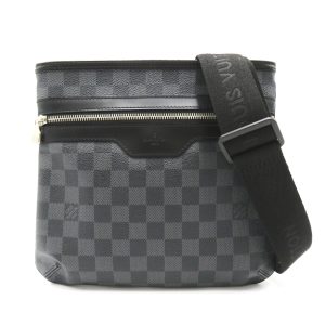 2107400216951 1 Fendi Chain Shoulder Bag Bucket Leather Crossbody Black