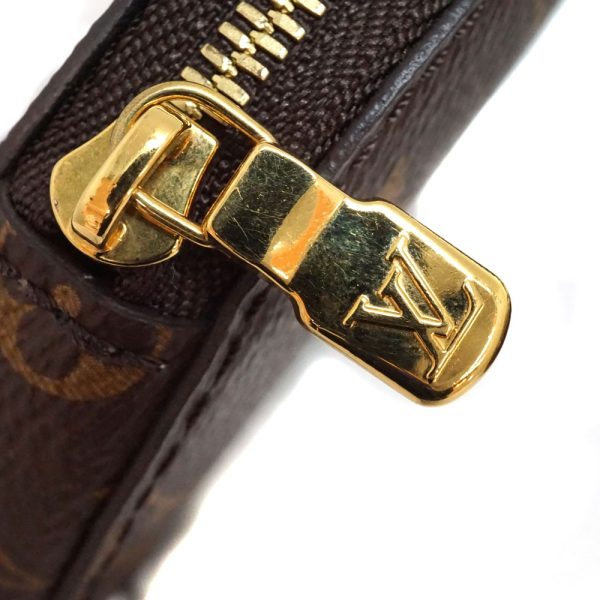22 Louis Vuitton Multi Pochette Accessoires Bag