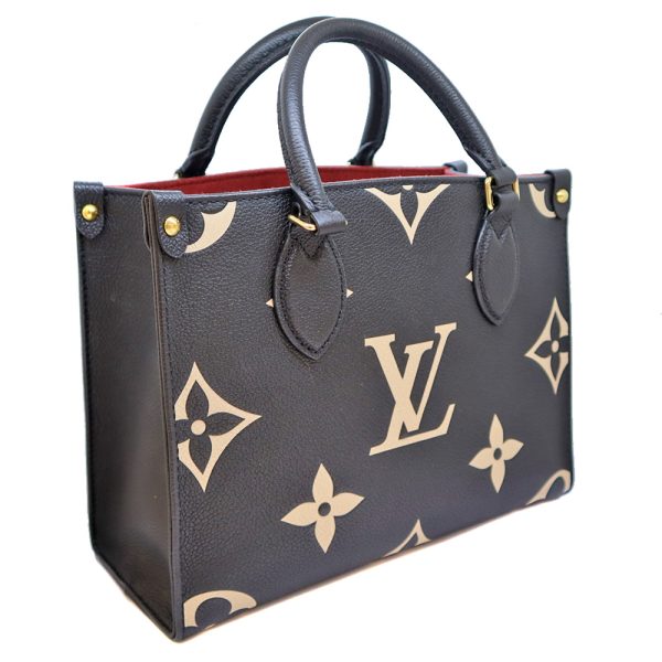 23 1492 1 LOUIS VUITTON On the Go PM Calf Leather Shoulder Bag BlackBeige