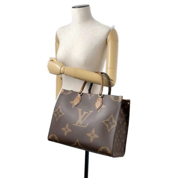 4 Louis Vuitton Monogram Onthego MM Shoulder Bag Brown