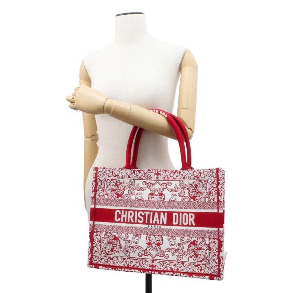 4 Christian Dior Tote Bag Book Medium White