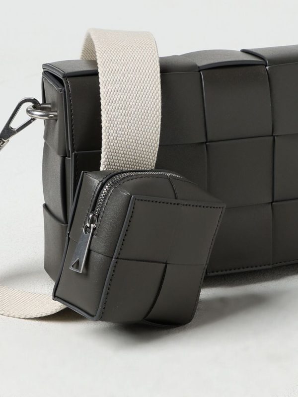 4 Bottega Veneta Gray Fashion Accessories Springsummer 2024