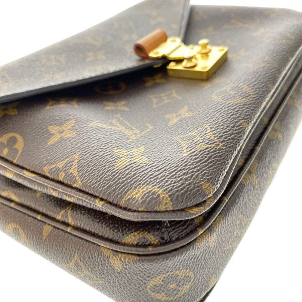 4 Louis Vuitton Monogram Pochette Metis MM Handbag Brown