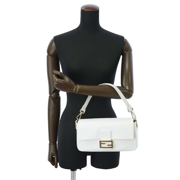 5 Fendi Shoulder Bag Baguette Drawing Bucket Bag White