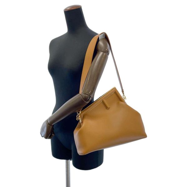 5 Fendi Shoulder Bag Medium Leather Clutch Bag Brown