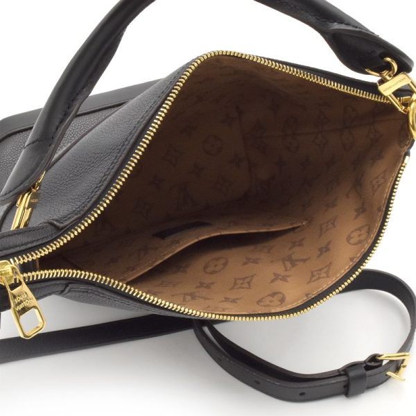5 Louis Vuitton Cruiser PM Calf Leather Handbag Noir Black