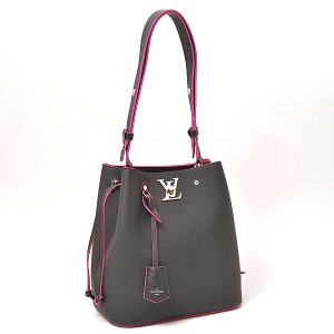 51617 1 Louis Vuitton Monogram Jungle On The Go GM Noir Shoulder Bag