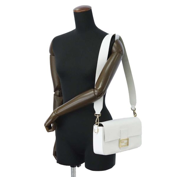 6 Fendi Shoulder Bag Baguette Drawing Bucket Bag White