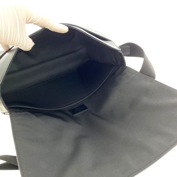 6 Louis Vuitton Shadow Sprinter Messenger Shoulder Bag Noir Black