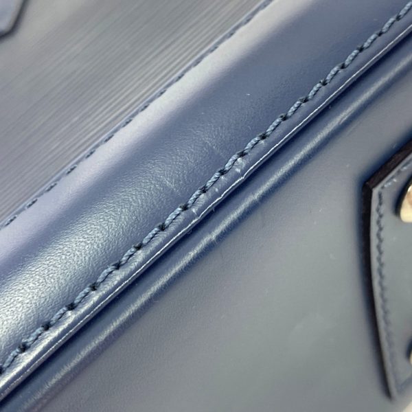 6 Louis Vuitton Epi Alma BB Handbag Andigo Blue