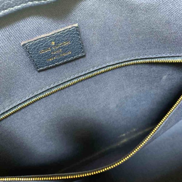 7 Louis Vuitton Epi Varno GM Shoulder Strap Blue