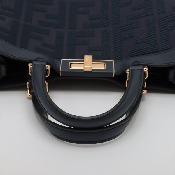 7 Fendi Zucca Medium Shoulder Leather Black