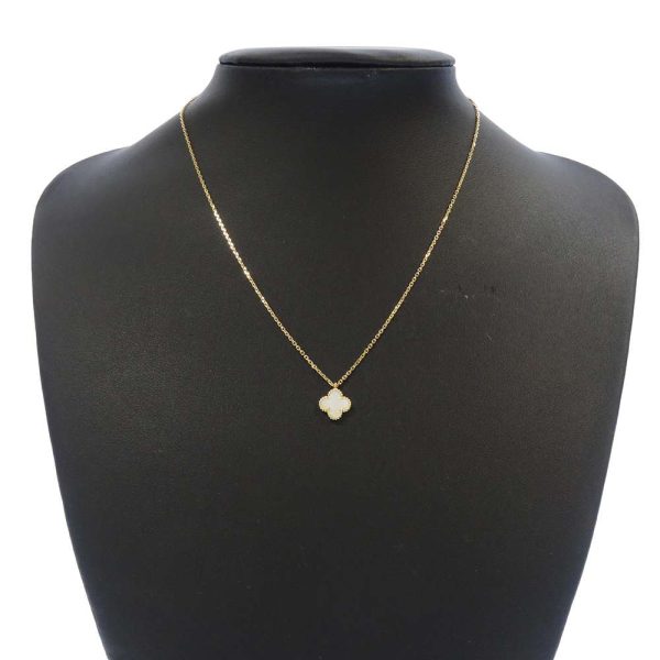 9262959 04 Van Cleef Arpels Necklace Sweet Alhambra Pendant Mother of Pearl