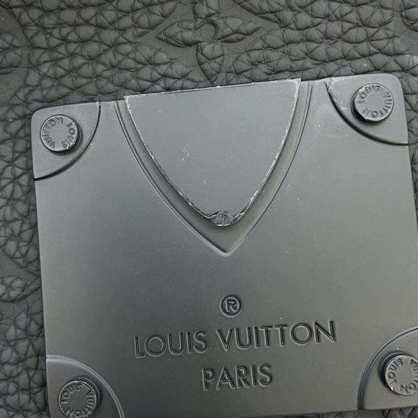 9441200 07 Louis Vuitton Body Taurillon Leather Monogram Sling Bag