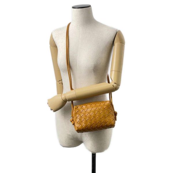 9537095 04 Bottega Veneta Shoulder Bag Intrecciato Mini Loop Camera Bag