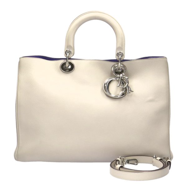 brb10000000003819 1 Dior Diorissimo handbag leather white