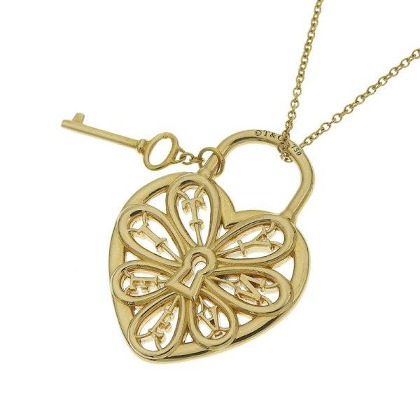 c240900039962 2 Tiffany Filigree Heart Key Necklace K18YG New Finished Yellow Gold Key Pendant Jewelry