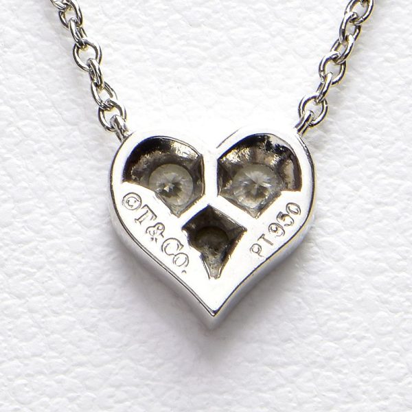 c241100041465 2 Tiffany Co Sentimental Heart Necklace Pt950 3P Diamond Pendant Platinum