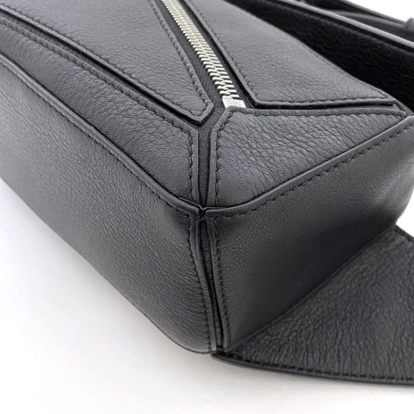 f 19117 5 Loewe Body Bag Puzzle Waist Pouch Leather Zipper Mini Crossbody Shoulder Bag Black