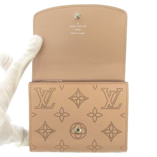 m62541 04 Louis Vuitton Wallet Monogram Mahina Portefeuille Iris Compact Vuitton Tri fold