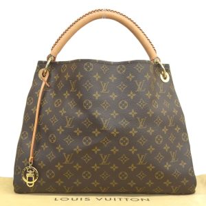 tk23b0222016 1 Louis Vuitton Looping MM Shoulder Bag Monogram Brown