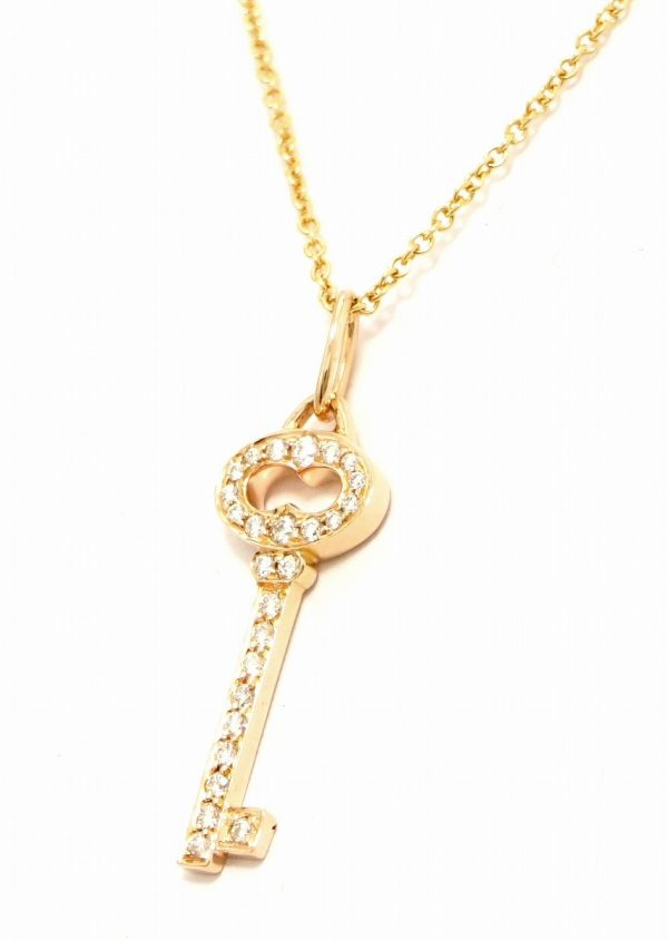 11670867 TIFFANY Co Tiffany Key Motif Oval Key Pendant Necklace Pink