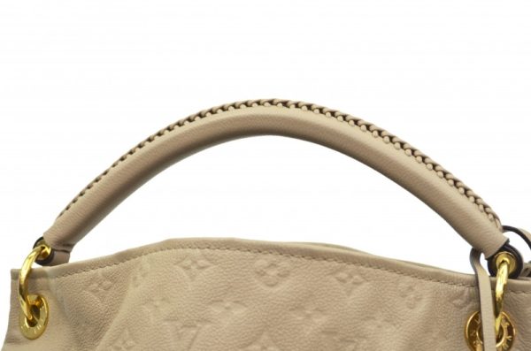 15088339 3 b Louis Vuitton Monogram Annplant Dune Artsy MM Handbag
