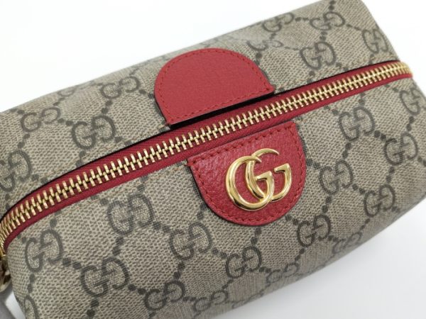 2000088258300073 4 Gucci GG Supreme Cosmetic Pouch Beige