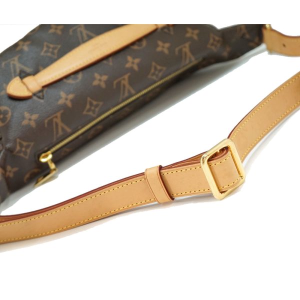 21 4799 6 Louis Vuitton Bum Bag Monogram Canvas Waist Bag Brown