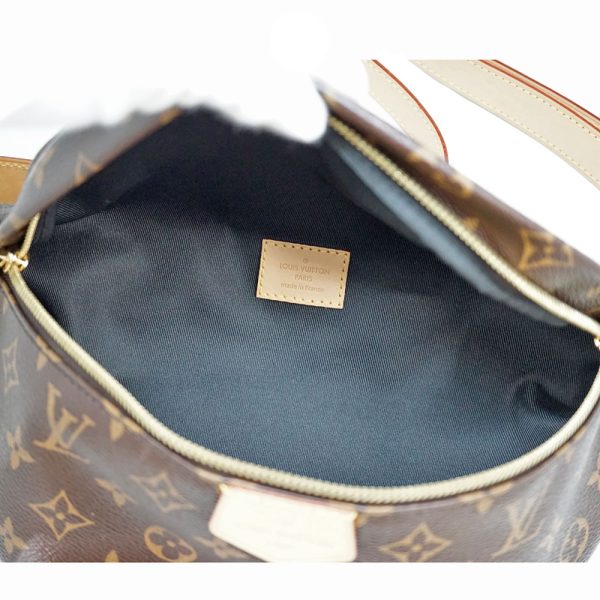 21 4799 9 Louis Vuitton Bum Bag Monogram Canvas Waist Bag Brown