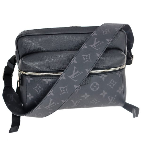 23 390 1 Louis Vuitton Outdoor Messenger PM Shoulder Body Bag Taiga Monogram Black Crossbody