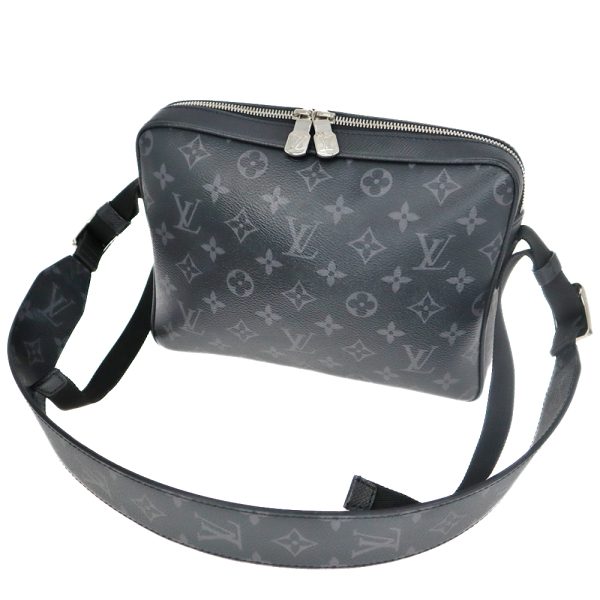 23 390 2 Louis Vuitton Outdoor Messenger PM Shoulder Body Bag Taiga Monogram Black Crossbody
