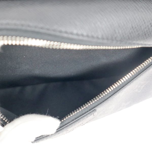 23 390 8 Louis Vuitton Outdoor Messenger PM Shoulder Body Bag Taiga Monogram Black Crossbody