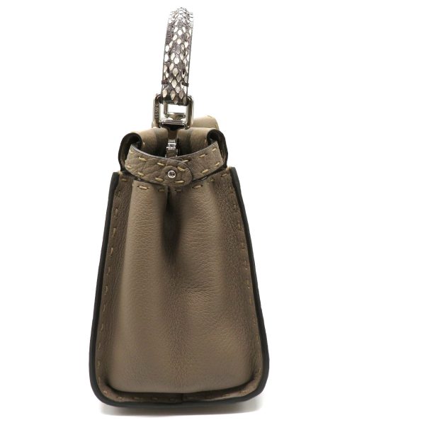 23047894 Fendi Peekaboo Small