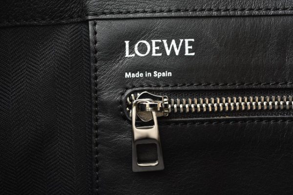 23122123 lo 4 Loewe East West Shopper Anagram Leather Tote Bag Black