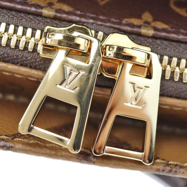 24 1983 10 Louis Vuitton On The Go EW Monogram Giant Reverse Shoulder Handbag 2way Brown