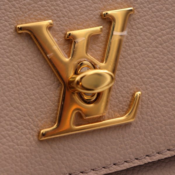 2402053007002 7 Louis Vuitton Lock Me Ever MM Grained Calf Leather 2WAY Shoulder Bag Greige