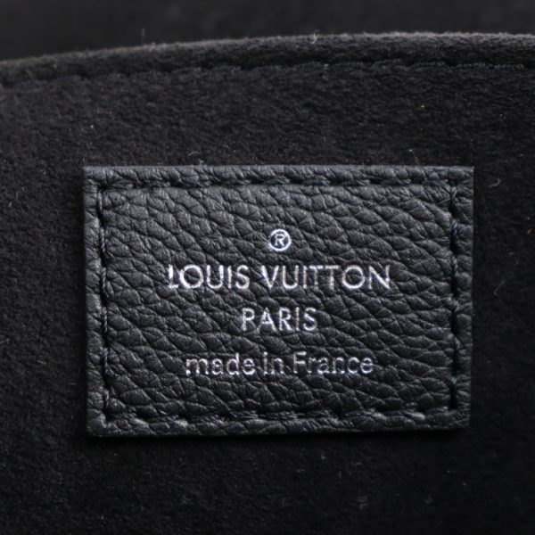 2404033007033 9 Louis Vuitton My Lock Me Grained Calf Leather 2way Shoulder Bag Handbag Black