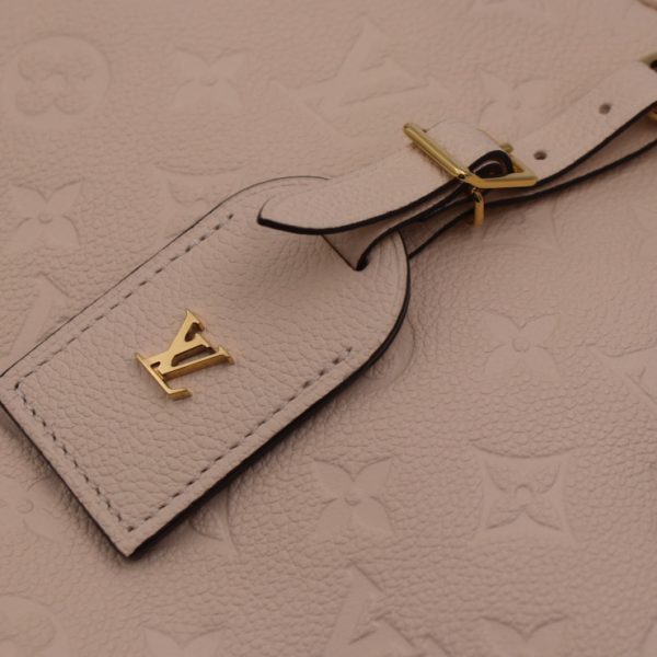 2411043007058 6 Louis Vuitton Boite Chapeau Souple Shoulder Bag Monogram Empreinte Crème Light Beige Gold Hardware