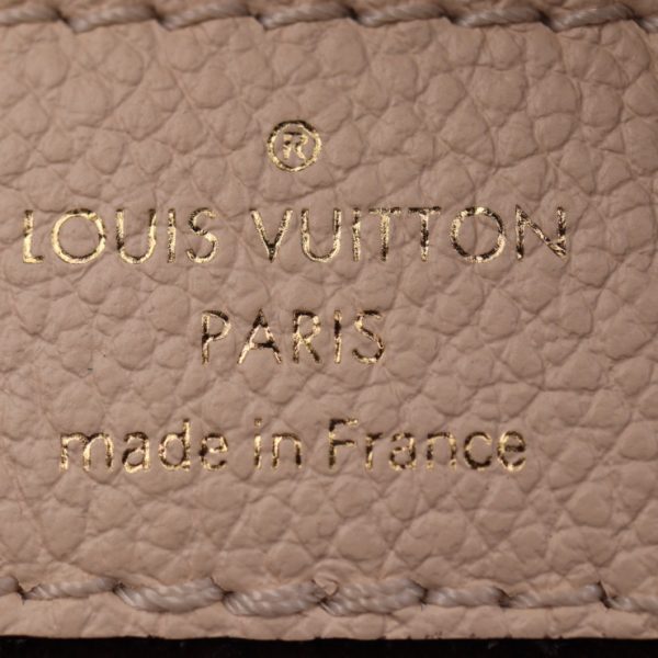 2411043007058 9 Louis Vuitton Boite Chapeau Souple Shoulder Bag Monogram Empreinte Crème Light Beige Gold Hardware