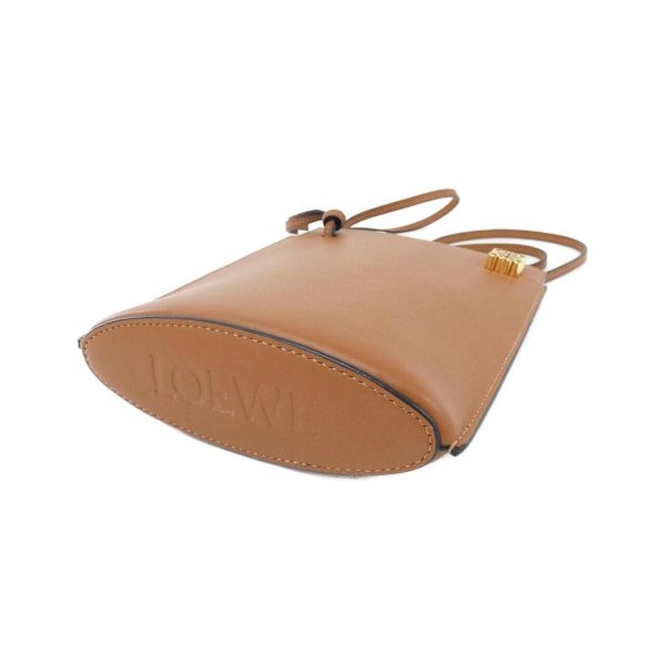 2600064020884 3 b Loewe Dice Pocket Shoulder Bag Tan