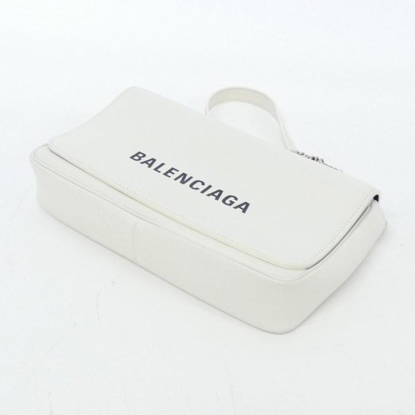 2600066342052 3 b Balenciaga Everyday Shoulder Bag White