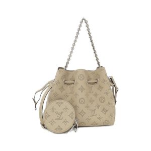 2600067644636 1 b Gucci Supreme Handbag Beige