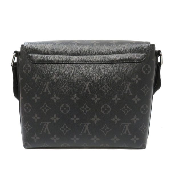 3 Louis Vuitton District PM NM Monogram Eclipse Shoulder bag