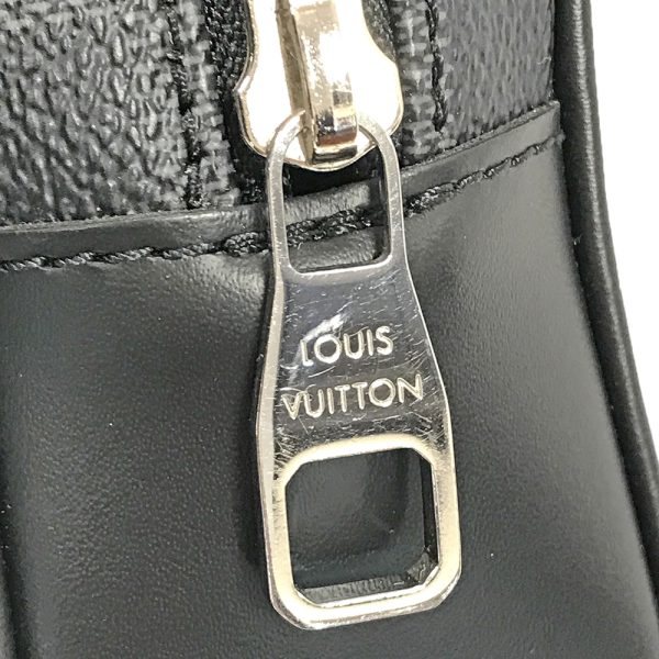 31013319315 53 10u Louis Vuitton Pochette Kasai Damier Graphite Handbag Black