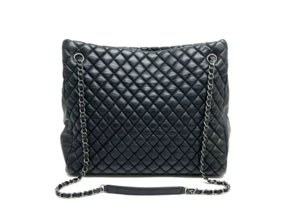32642 3 Chanel Matelasse Leather Shoulder Bag Black