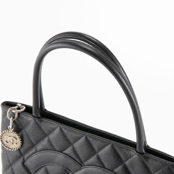 340200kwh390459 4 Chanel Caviar Skin Reproduction Tote Bag Navy